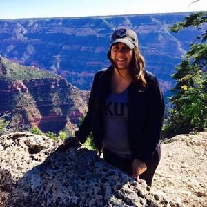 Meet your Posher, Liz